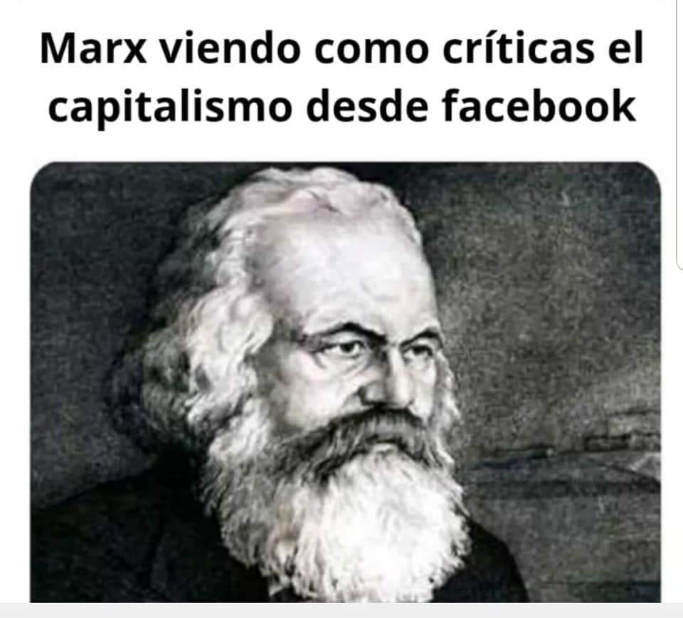 PublikoKarl Marx y ¡los mejores memes comunistas-capitalistas para